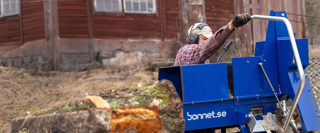 bonnet-1484505