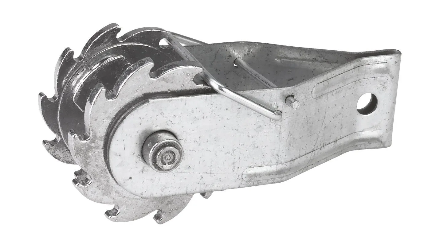 bonnet-1486057